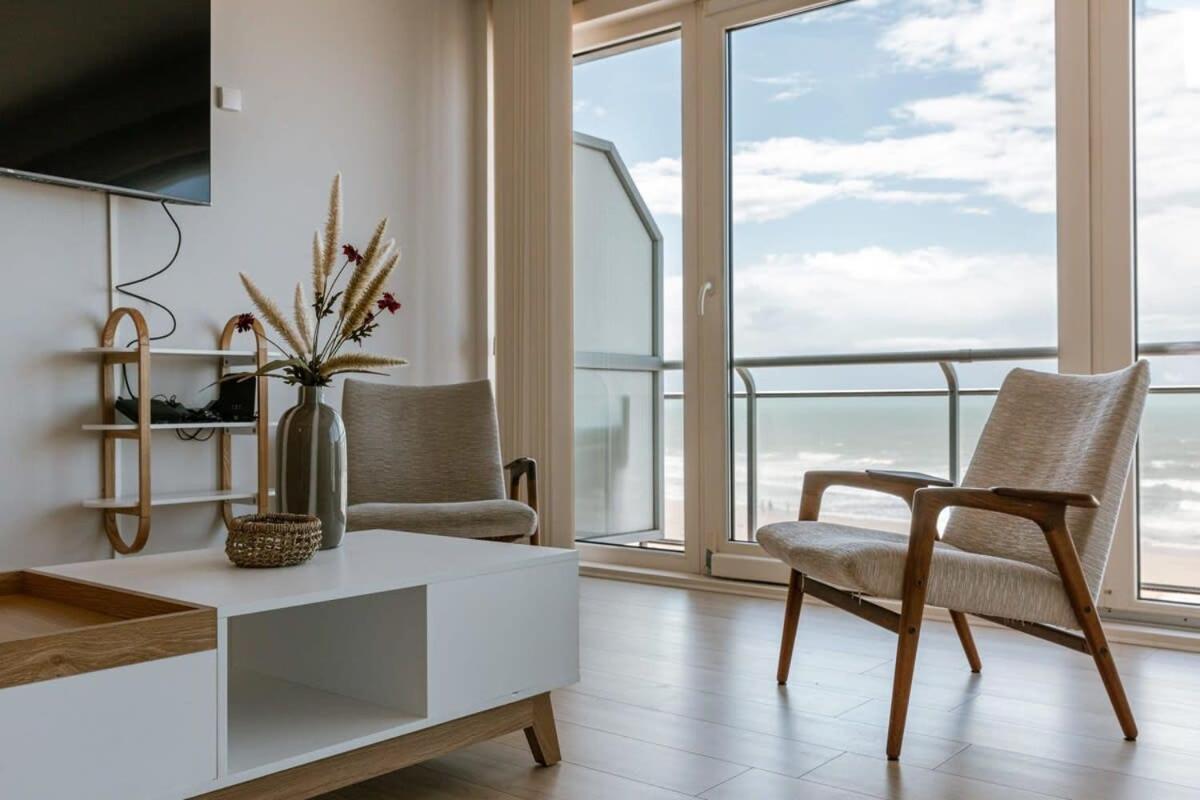 Huswell - Bright Seaview Apartment In Oostende Exteriér fotografie